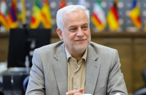 پرچم نیروهای جهادی در هر شرایطی برافراشته است پرچم نیروهای جهادی در هر شرایطی برافراشته است