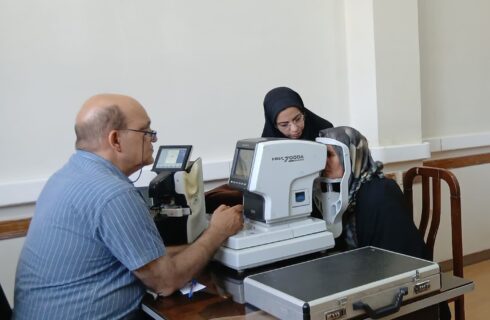 انجام غربالگری بینایی برای بیش از ۳ هزار مددجوی کمیته امداد استان اصفهان در اردوی جهادی چشمپزشکی انجام غربالگری بینایی برای بیش از ۳ هزار مددجوی کمیته امداد استان اصفهان در اردوی جهادی چشمپزشکی